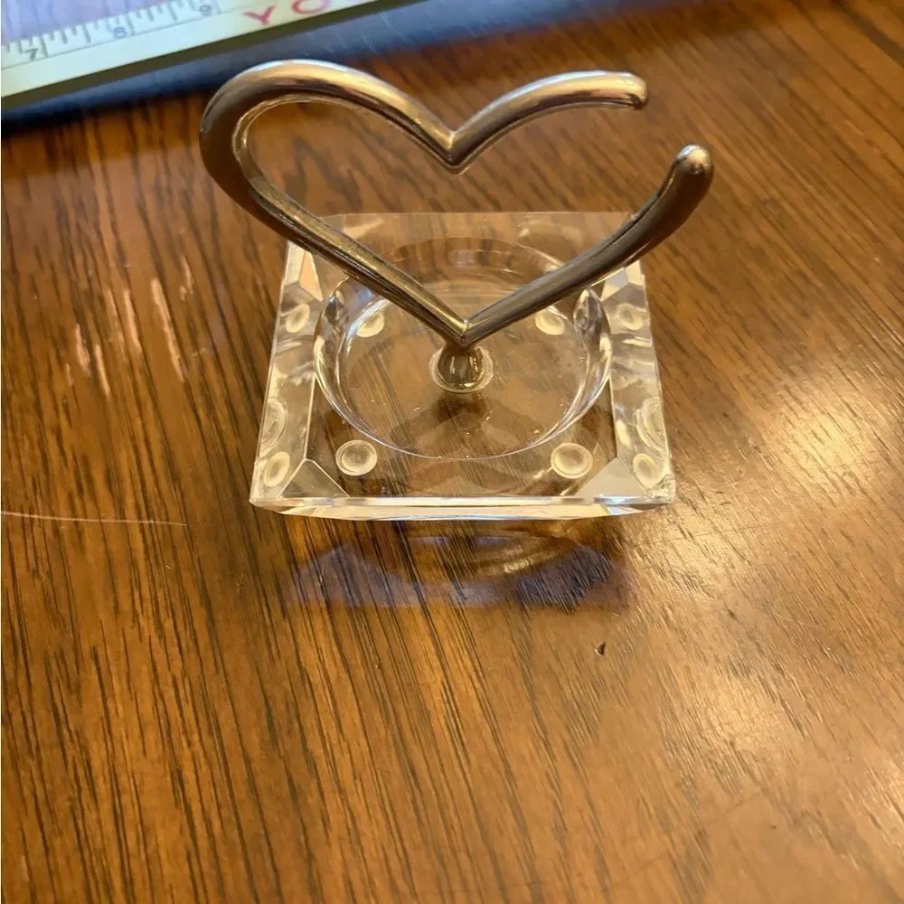 PANDORA OPEN HEART RINGāJEWELRY HOLDER - UNFORGETTABLE MOMENTS CRYSTAL & SILVER